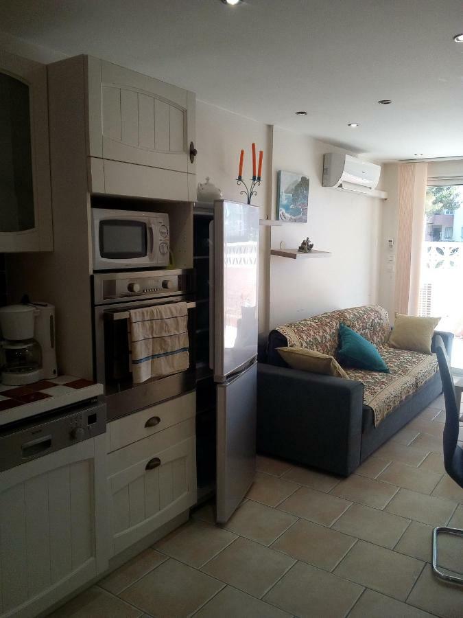 Appartement En Bord De Mer Port-la-Nouvelle Exterior photo